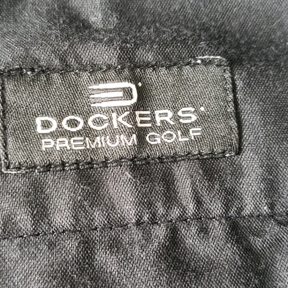 💎💎💎3/$25 Dockers golf shorts - Picture 2 of 2